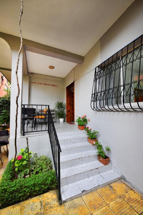 12 B&B Shkodra Kültér fotó